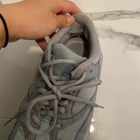 Yeezy boost 700 - Interia - Picture 2 of 4